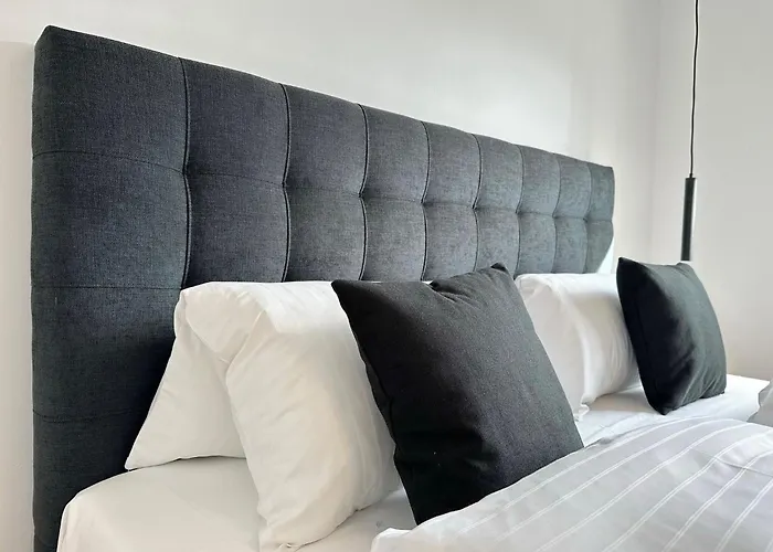 Ebbe Flut, Whg 9 Lägenhet