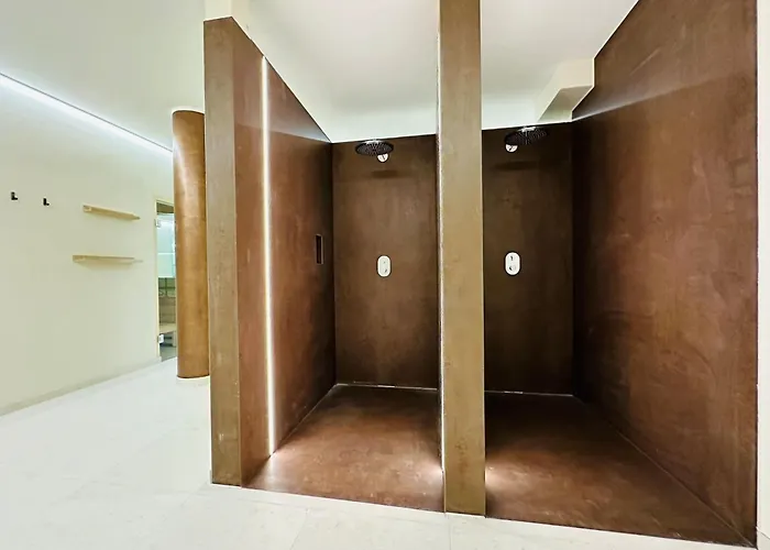 Ebbe Flut, Whg 9 Lägenhet